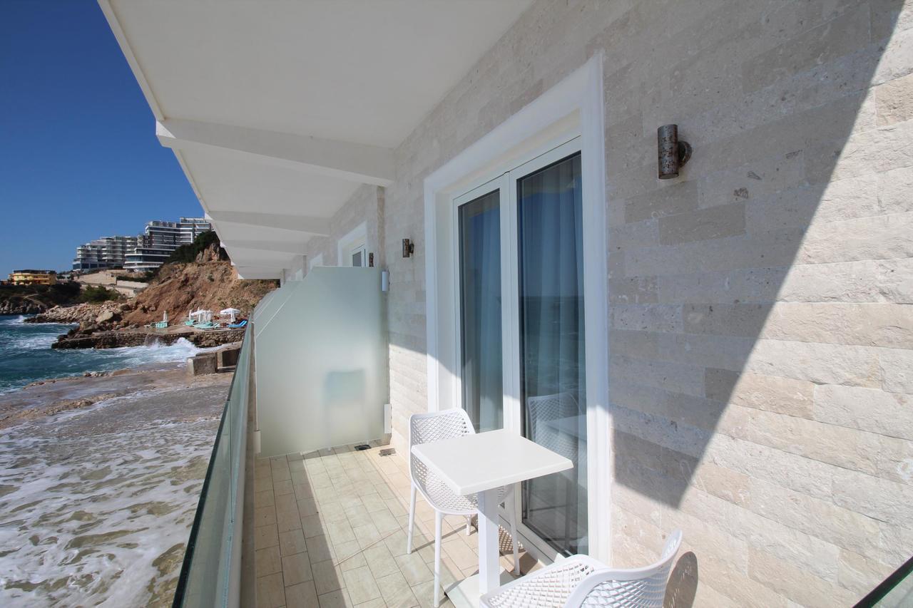 Kristera Hotel